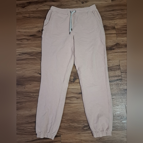Vuori Pants - Vuori pink joggers size small